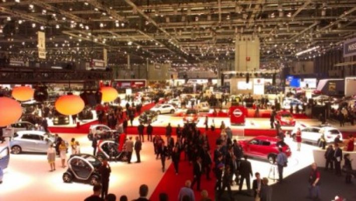 Ferrari, Bentley, Jaguar şi Rolls-Royce revin în forţă cu noi modele, la Salonul Auto de la Geneva